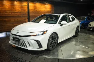 2025 TOYOTA CAMRY photo 2