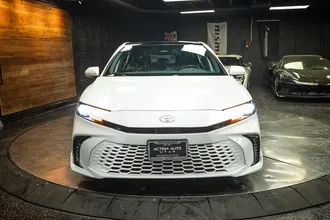 2025 TOYOTA CAMRY photo 4