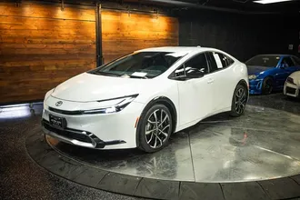 2024 TOYOTA PRIUS PRIME photo 2