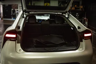 2024 TOYOTA PRIUS PRIME photo 7
