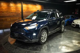 2020 TOYOTA RAV4 photo 2