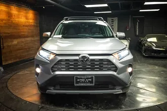 2019 TOYOTA RAV4 photo 4