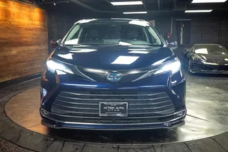 2022 TOYOTA SIENNA photo 4