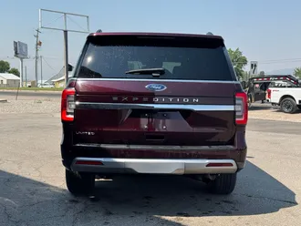 2024 Ford Expedition photo 4