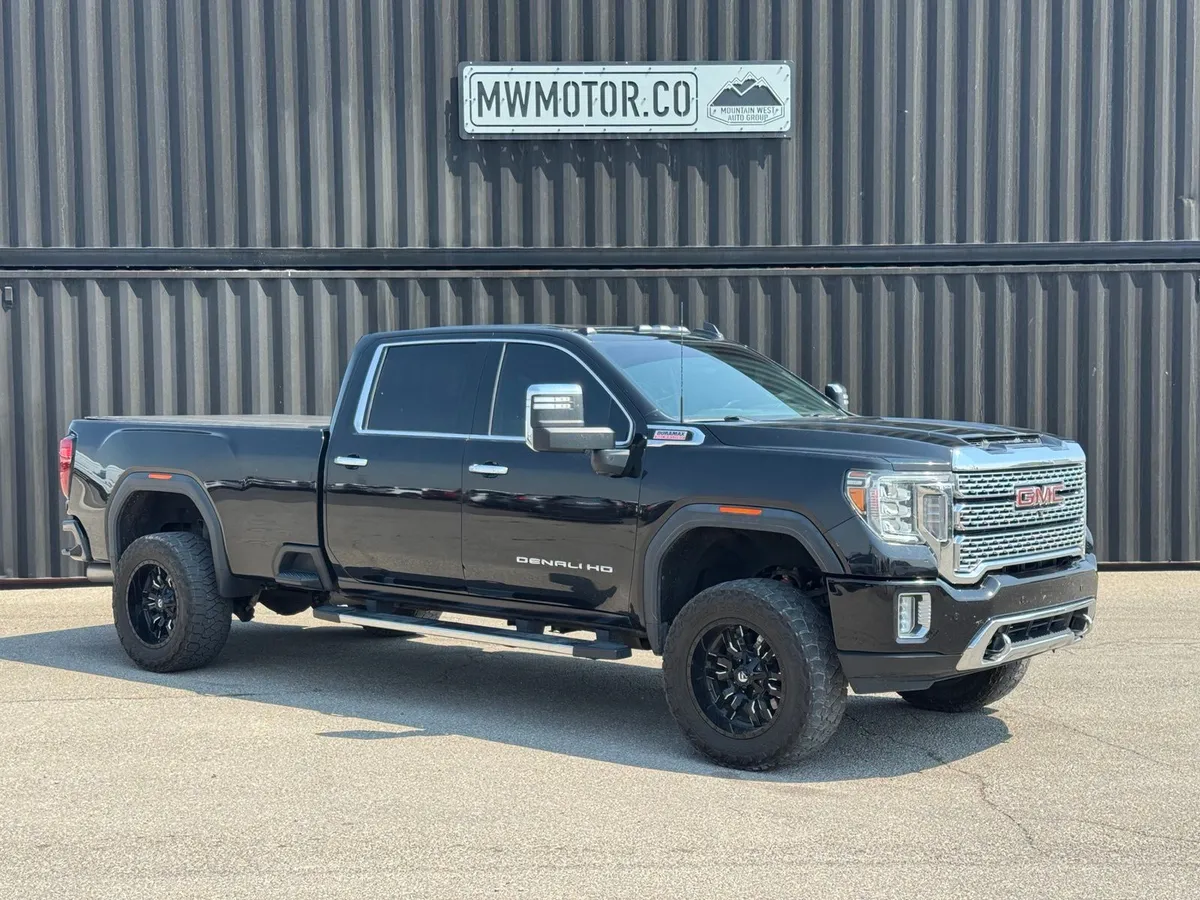 2021 GMC Sierra 2500HD Denali