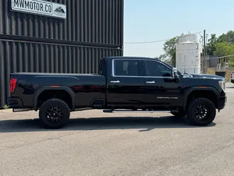 2021 GMC Sierra 2500HD photo 3