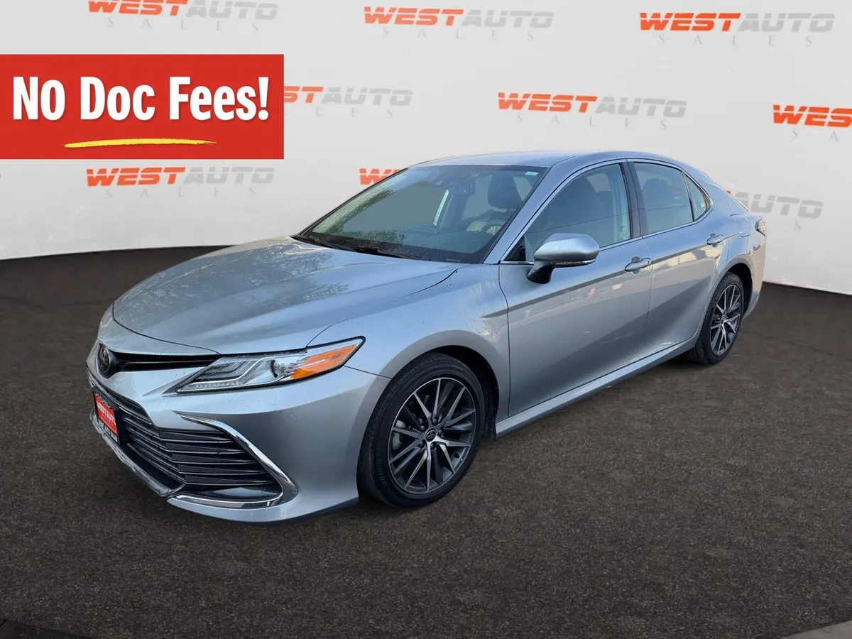 2023 Toyota Camry XLE