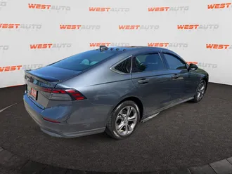 2023 Honda Accord photo 5