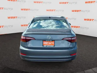 2019 Volkswagen Jetta photo 4