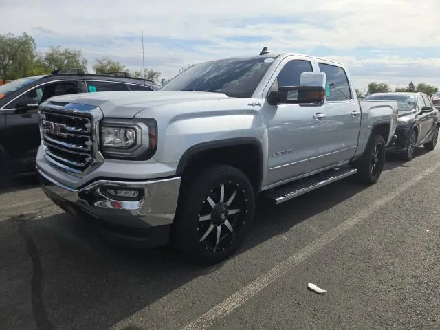 2017 GMC Sierra 1500 Crew Cab SLT Pickup 4D 5 3/4 ft