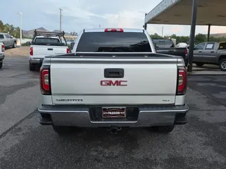 2017 GMC Sierra 1500 Crew Cab photo 4