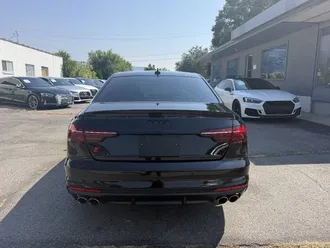 2022 Audi S4 photo 4