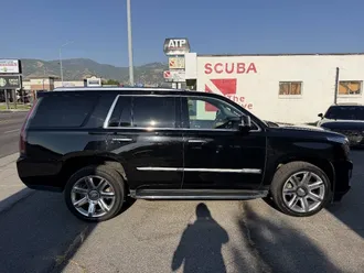 2019 Cadillac Escalade photo 6