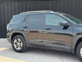 2025 Chevrolet Equinox photo 5
