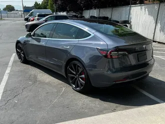 2020 Tesla Model 3 Performance photo 5