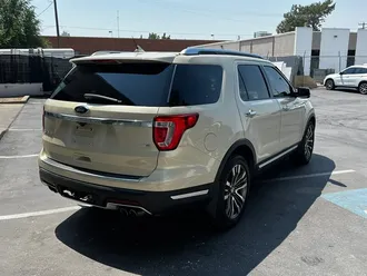 2018 Ford Explorer Platinum photo 7