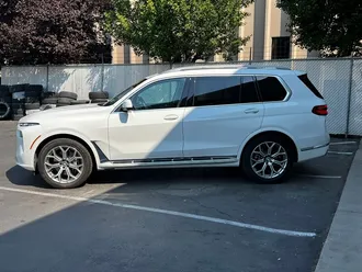 2026 BMW X7 xDrive40i photo 4