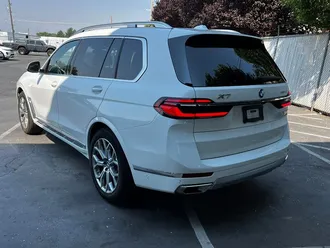 2026 BMW X7 xDrive40i photo 5