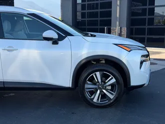 2024 Nissan Rogue photo 3