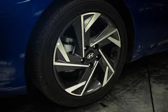 2024 HYUNDAI ELANTRA photo 3