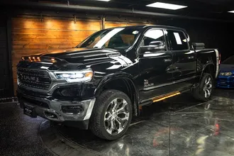 2022 RAM 1500 photo 2