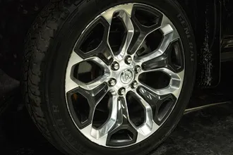 2022 RAM 1500 photo 3