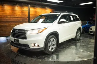 2016 TOYOTA HIGHLANDER photo 2