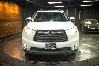 2016 TOYOTA HIGHLANDER photo 4