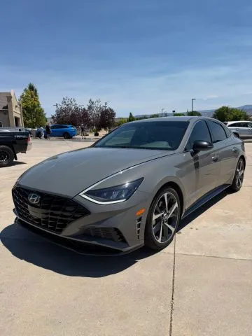 2021 Hyundai Sonata SEL Plus Sedan 4D