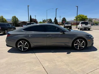 2021 Hyundai Sonata photo 4