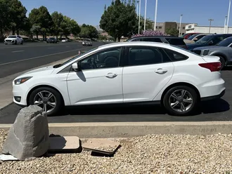 2018 Ford Focus photo 6