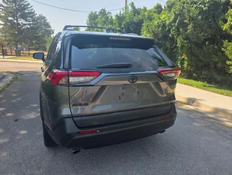 2021 Toyota RAV4 photo 4