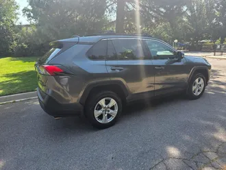2021 Toyota RAV4 photo 6