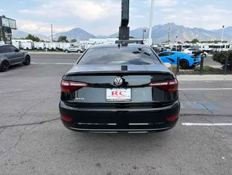2019 Volkswagen Jetta photo 4