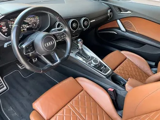 2017 Audi TT 2.0T quattro photo 2