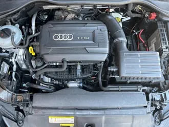 2017 Audi TT 2.0T quattro photo 4
