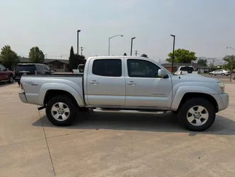 2005 Toyota Tacoma Double Cab photo 4