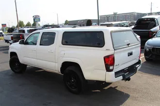 2021 TOYOTA TACOMA photo 6