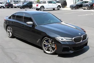 2023 BMW 5 SERIES photo 2