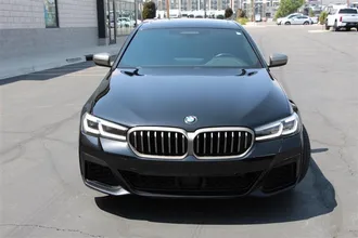 2023 BMW 5 SERIES photo 3