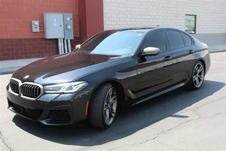 2023 BMW 5 SERIES photo 4