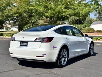 2018 Tesla Model 3 photo 4