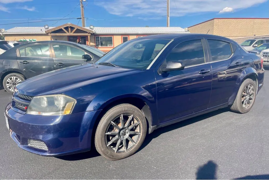 2013 Dodge Avenger SE 4dr Sedan