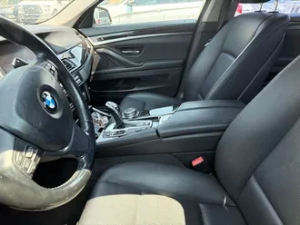 2016 BMW 5 Series photo 3