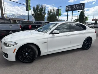 2016 BMW 5 Series photo 2