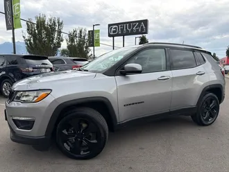 2018 Jeep Compass photo 2