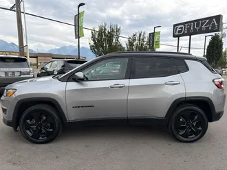 2018 Jeep Compass photo 3