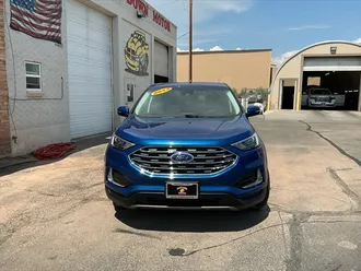 2023 Ford Edge Titanium photo 3