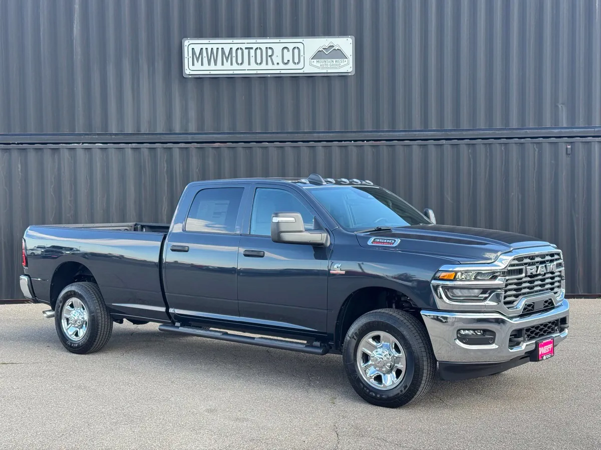 2027 Ram 3500 Tradesman