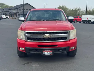 2011 Chevrolet Silverado 1500 photo 2
